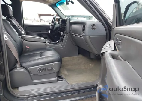 2004 Chevrolet Silverado 2500Hd Lt from USA, damaged, VIN 1GCHK23U04F102988